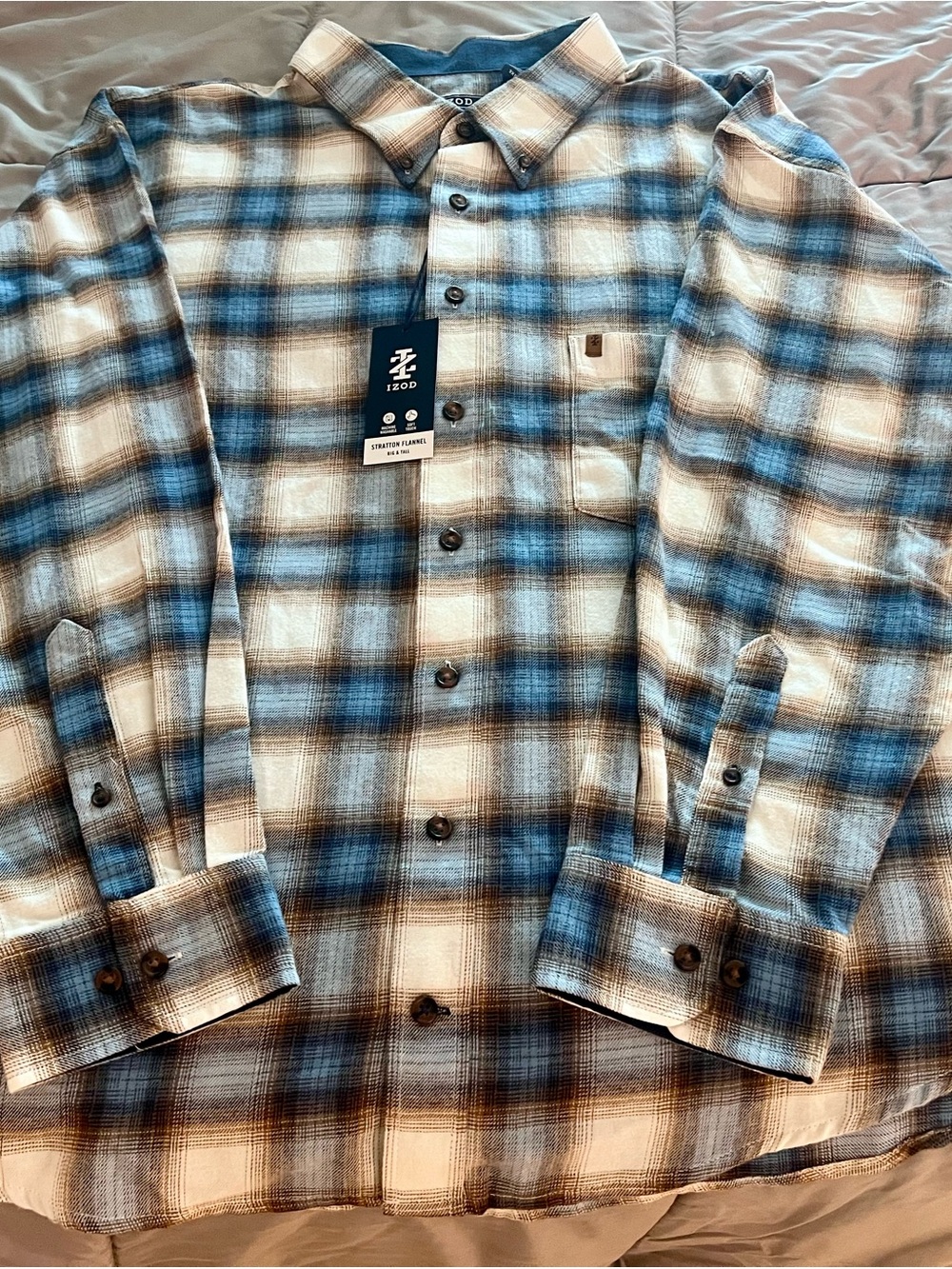 NWT Izod Men’s Blue & White Plaid Button-Down Shirt